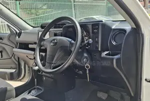 Toyota Succeed 2019