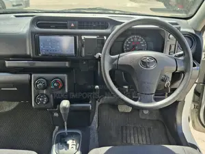 Toyota Succeed 2019
