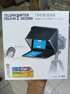 The LENSGO TC7 Portable Teleprompter.