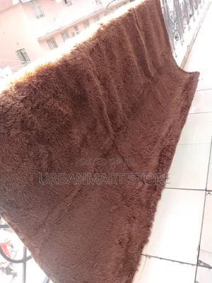 Quality Soft Fluffy Rug 7 by 10 With Beautiful Patterns