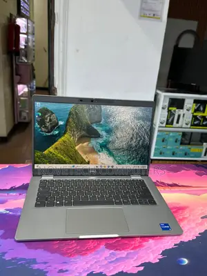 Laptop Dell Latitude 3330 8GB Intel Core i5 SSD 256GB