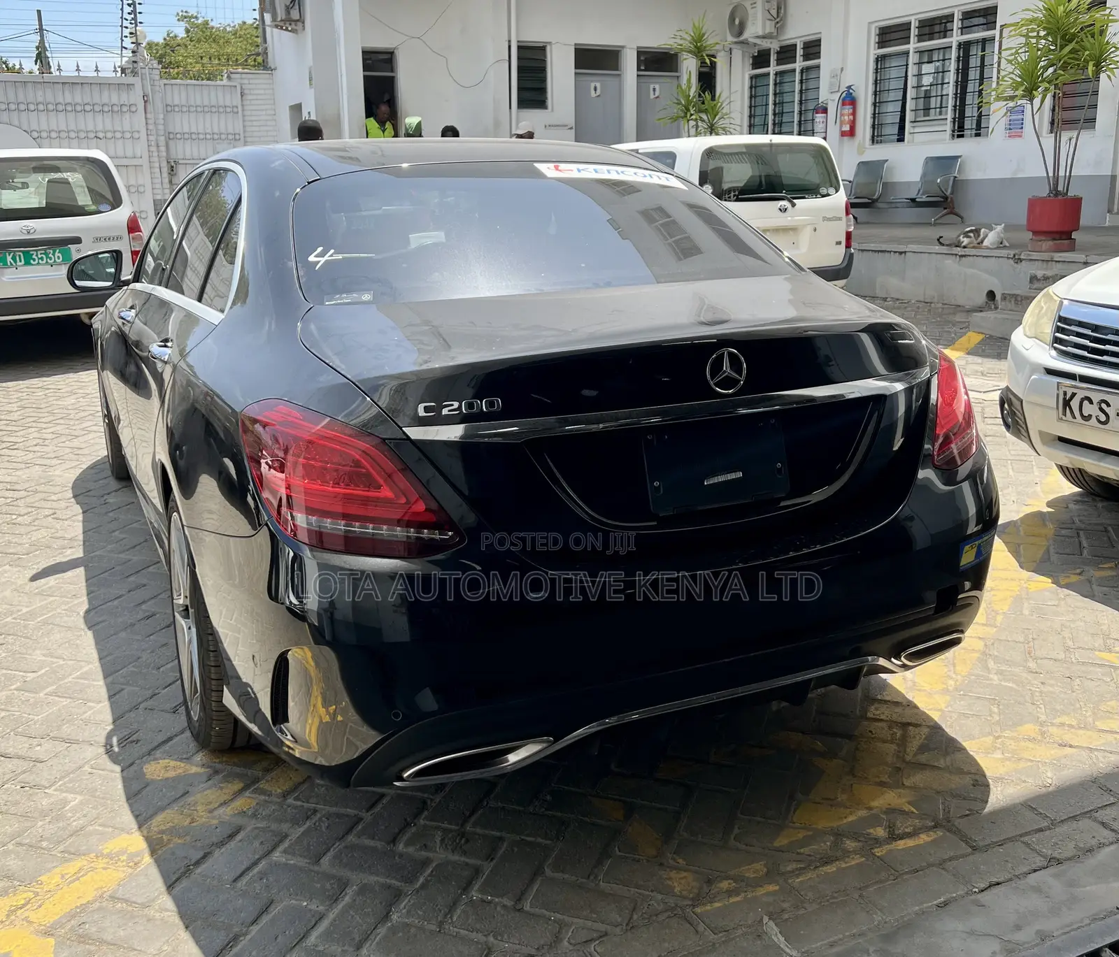 Mercedes-Benz C200 2020 Black