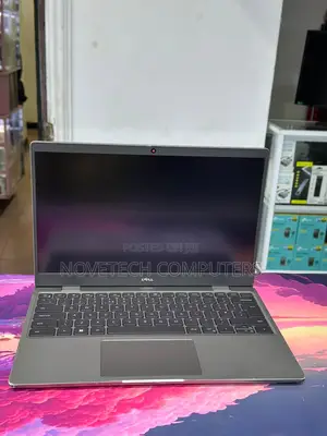 Laptop Dell Latitude 5320 8GB Intel Core i5 SSD 256GB
