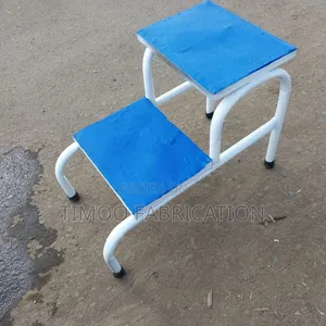 Stepping Stool White and Blue