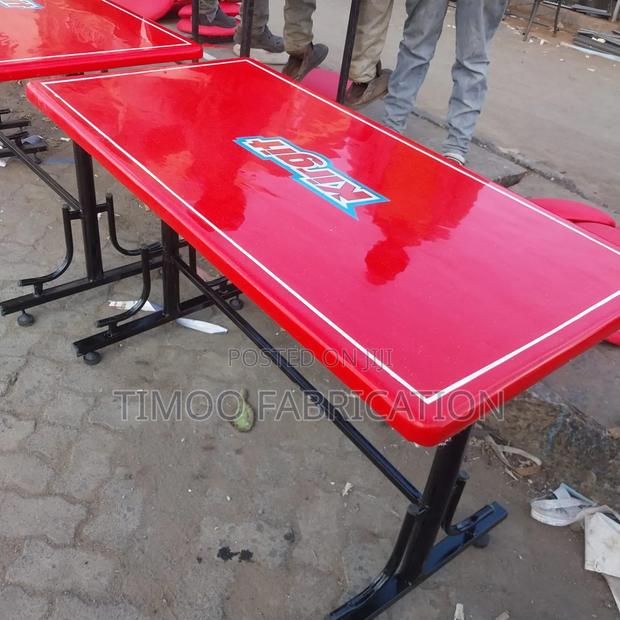 Restaurant Mable Logo Table,red and Black 4×2