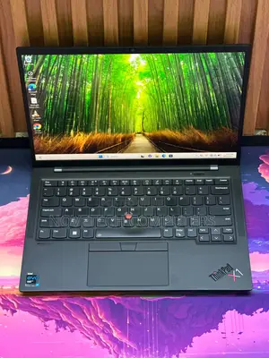 Laptop Lenovo ThinkPad X1 Carbon Gen11 16GB Intel Core i5 SSD 512GB
