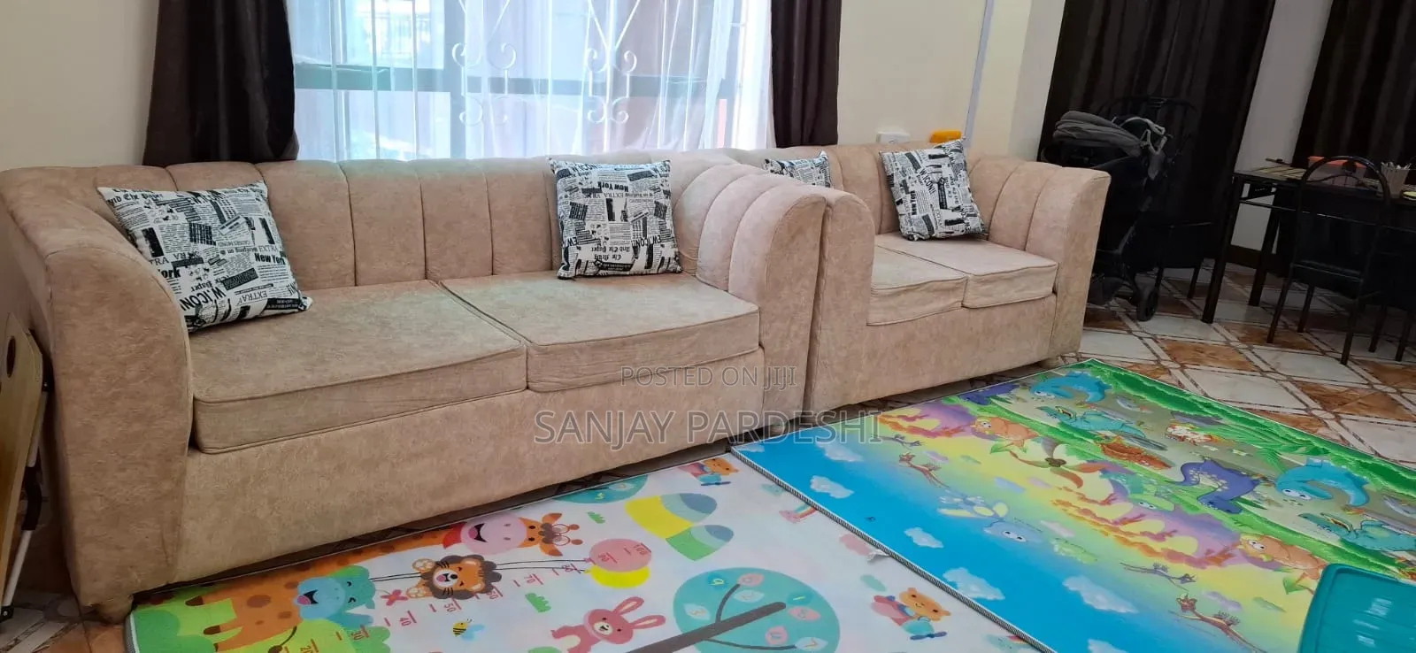 3+2 Seater Sofa in Extremely Nice Condition
