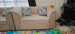 3+2 Seater Sofa in Extremely Nice Condition