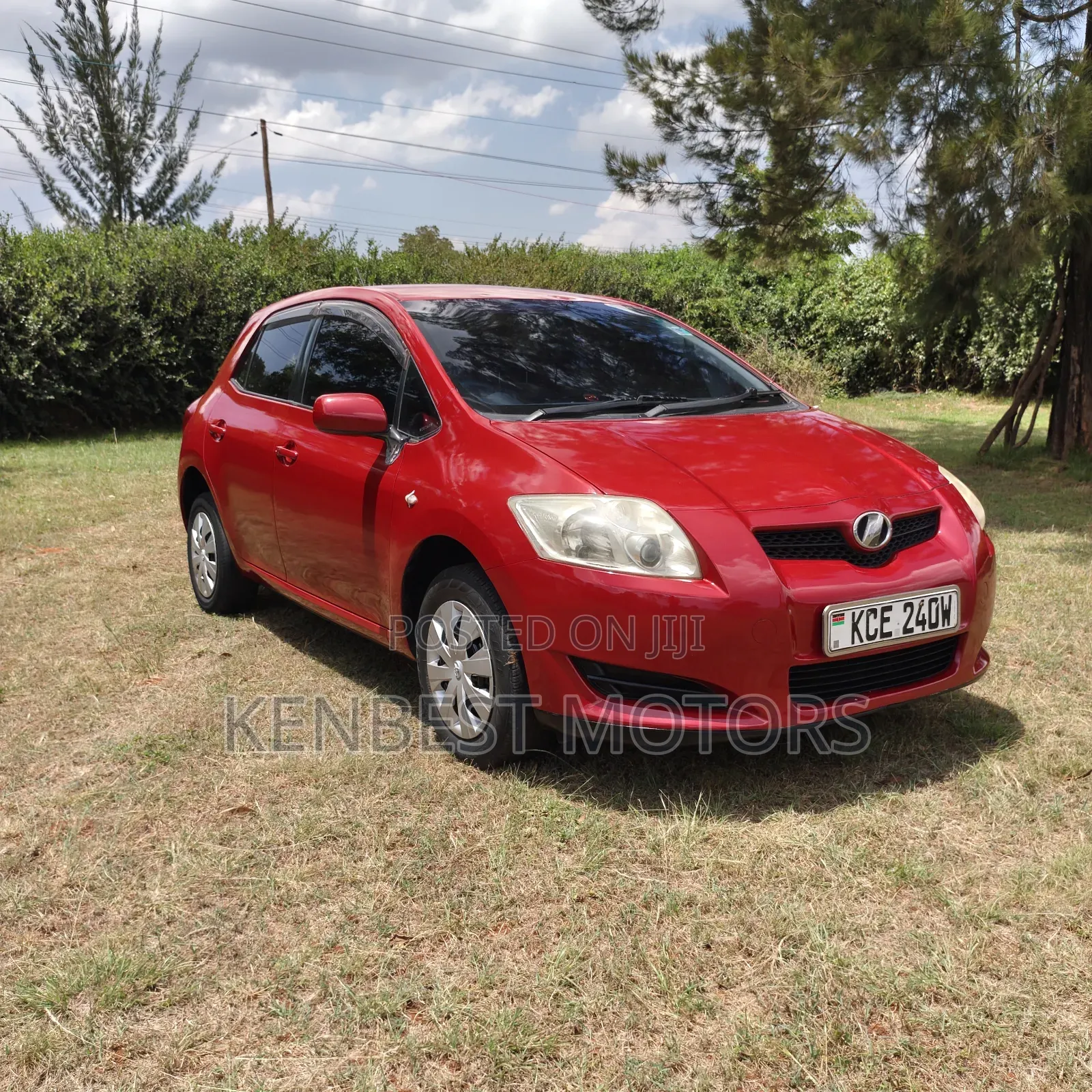 Toyota Auris 2008 Red