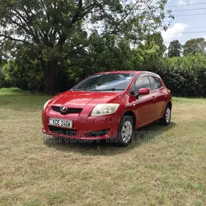 Toyota Auris 2008 Red
