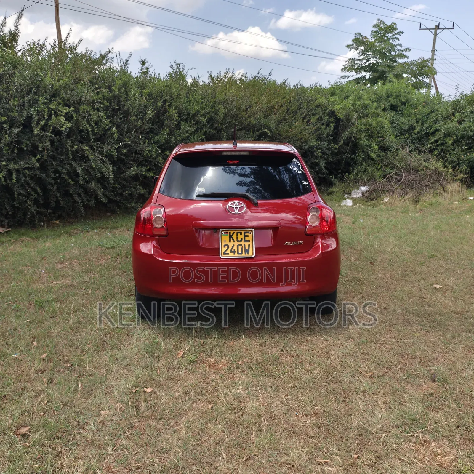 Toyota Auris 2008 Red