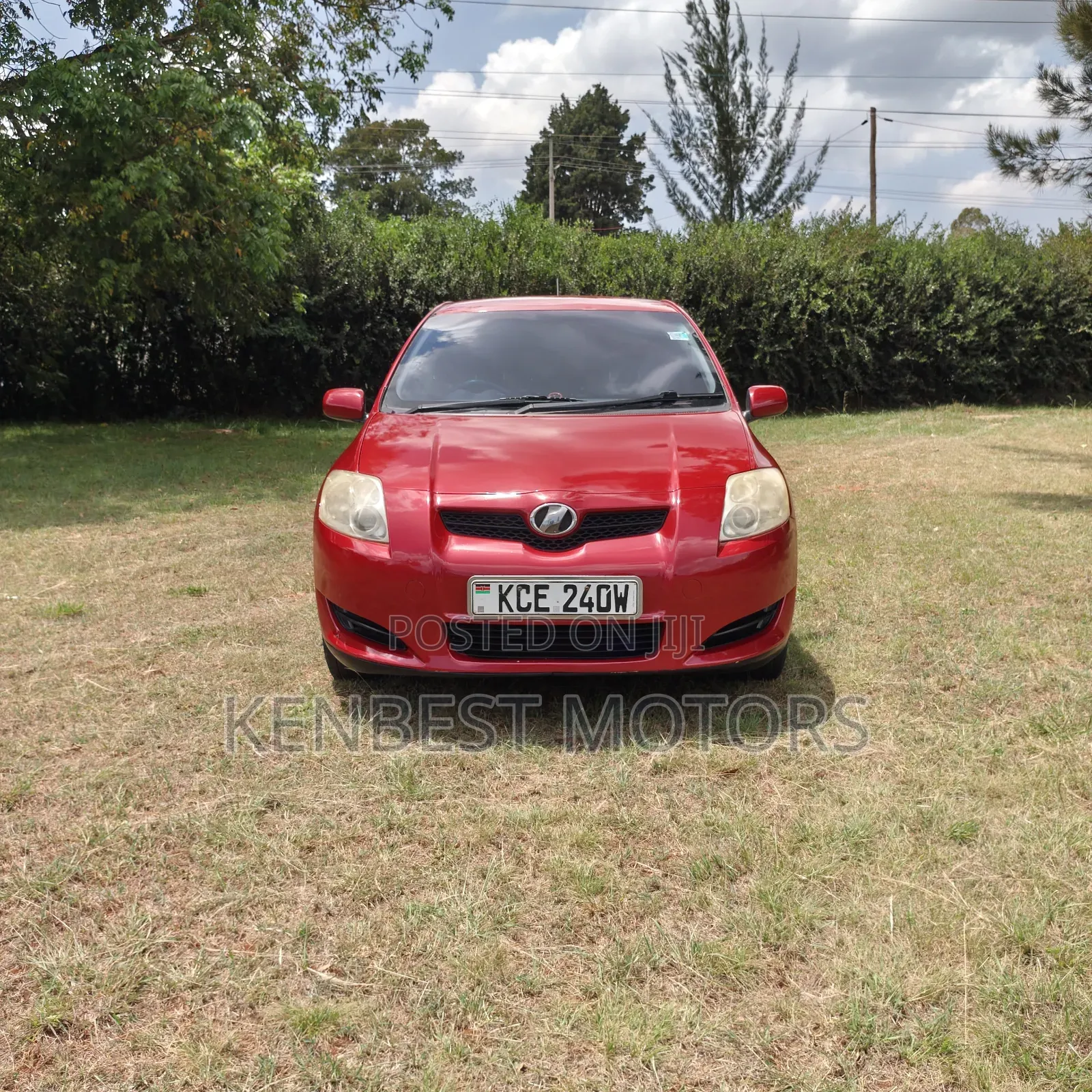 Toyota Auris 2008 Red