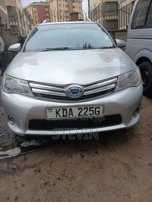 Toyota Corolla Fielder 2015 Silver