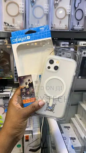 Clear Shockproof Phone Case With a MagSafe Ring iPhone 15 Pro