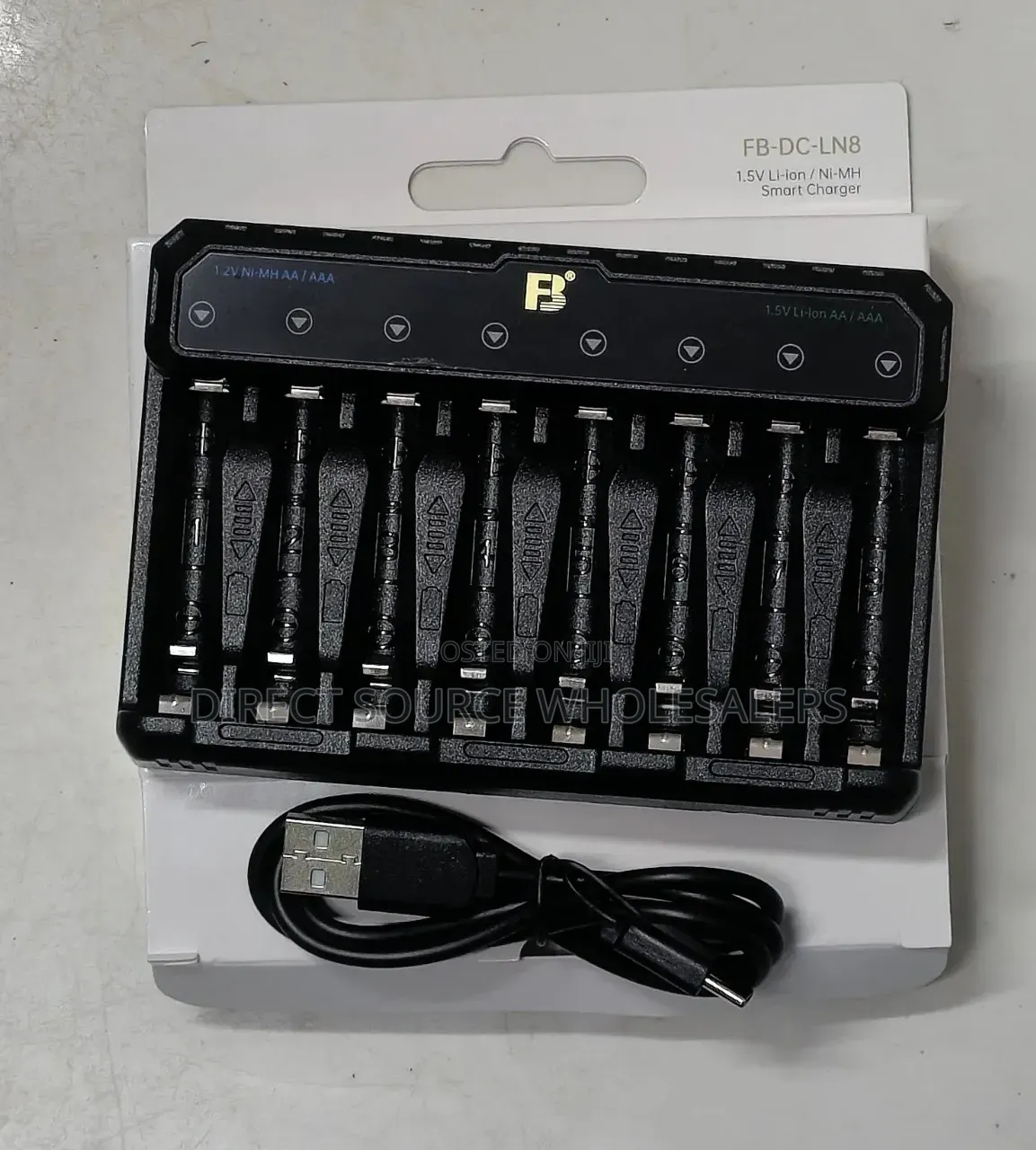FB DC-LN8 Multi-Slot Rechargeable Battery Charging Station