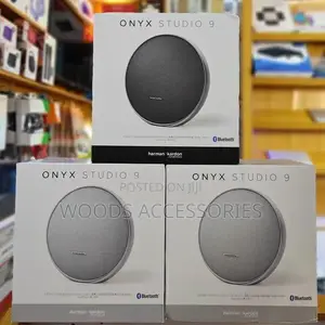 Onyx Studio 9