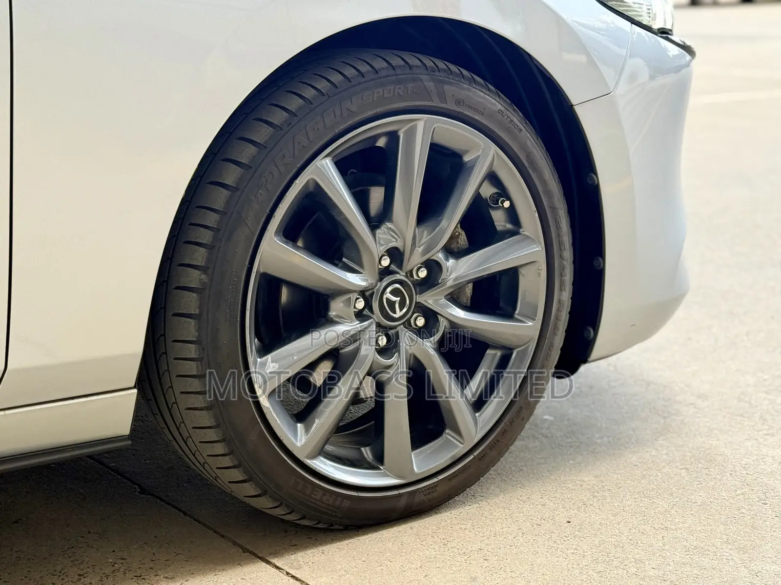Mazda 3 2019 Silver