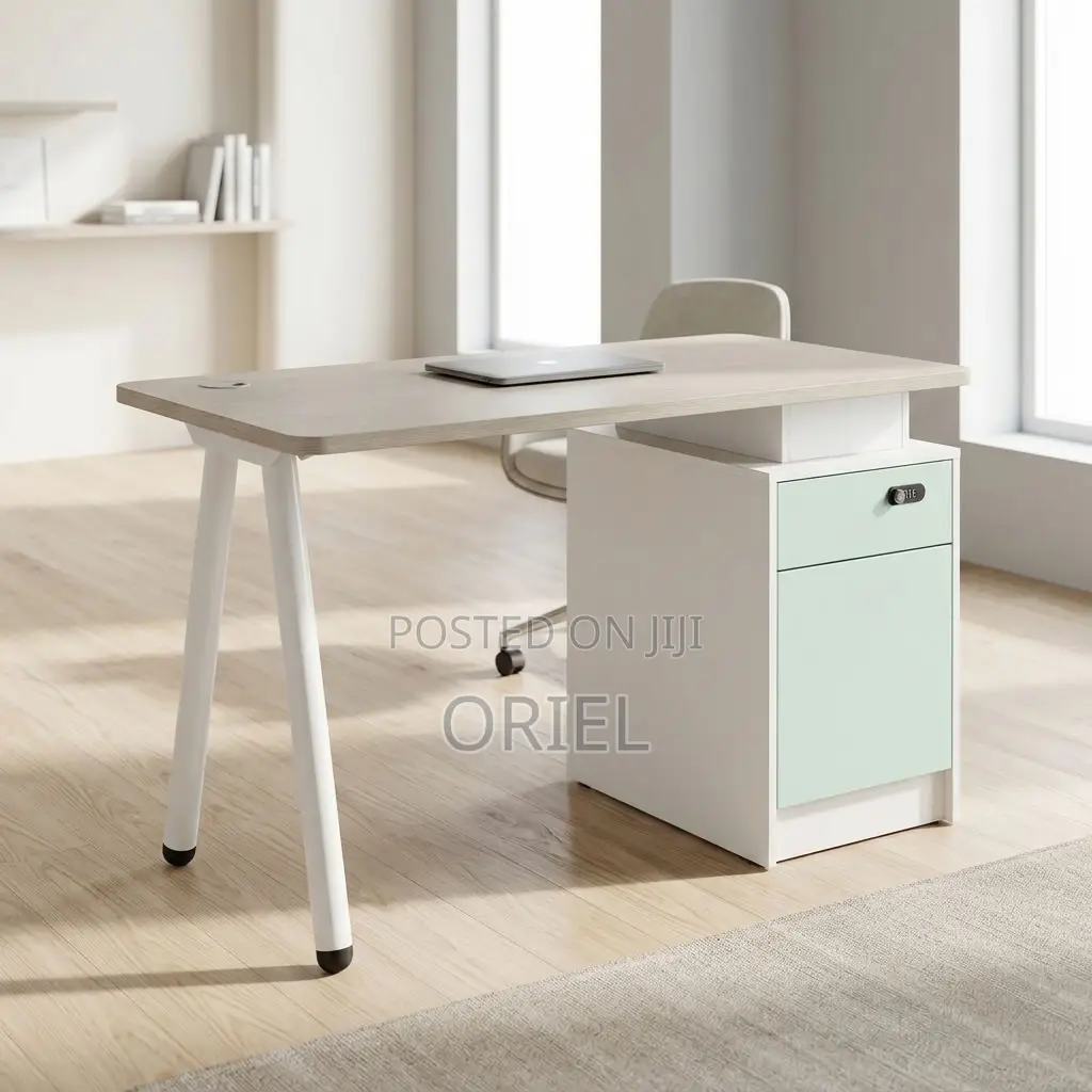 Office Staff Desk : Executive Staff Work Table 1.2M