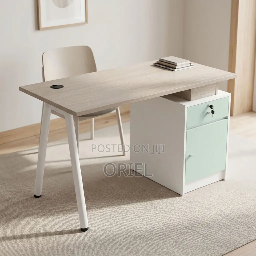 Office Staff Desk : Executive Staff Work Table 1.2M