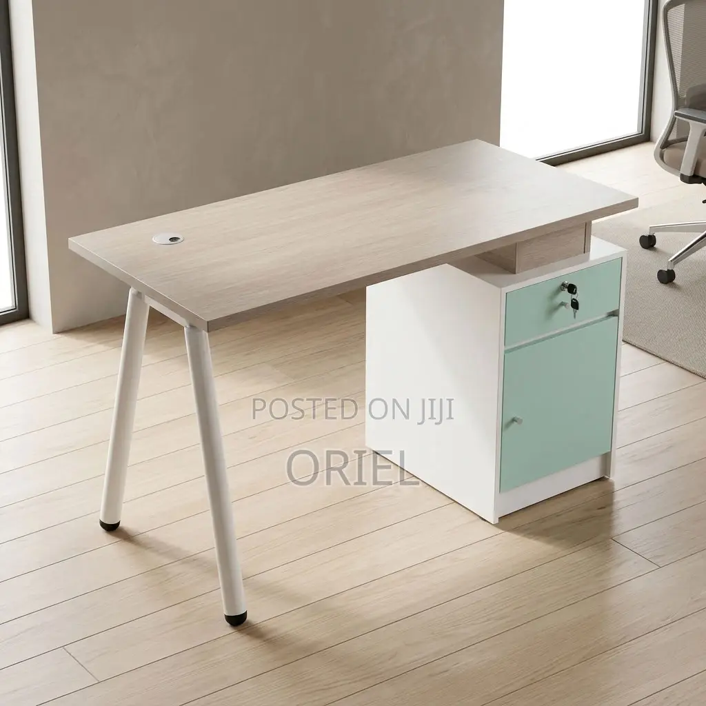 Office Staff Desk : Executive Staff Work Table 1.2M