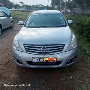 Nissan Teana 2010 Silver