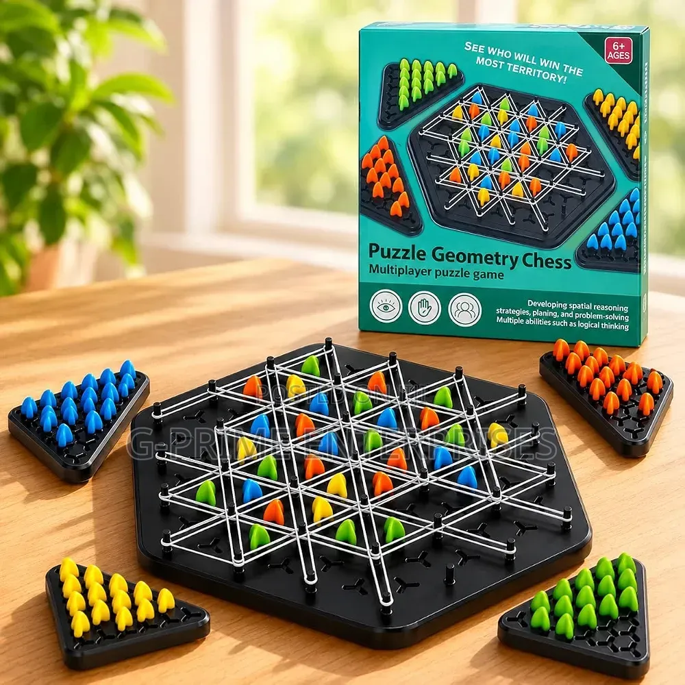 Train Triangle Chess Game Linkage Geometry Puzzle