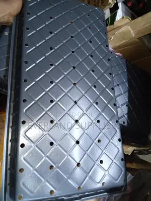 Hydroponic Trays for Garden Starters - With Holes