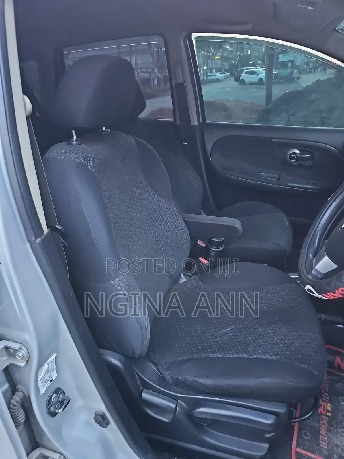 Nissan Note 2011 Silver