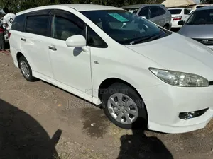 Toyota Wish 2010 Pearl
