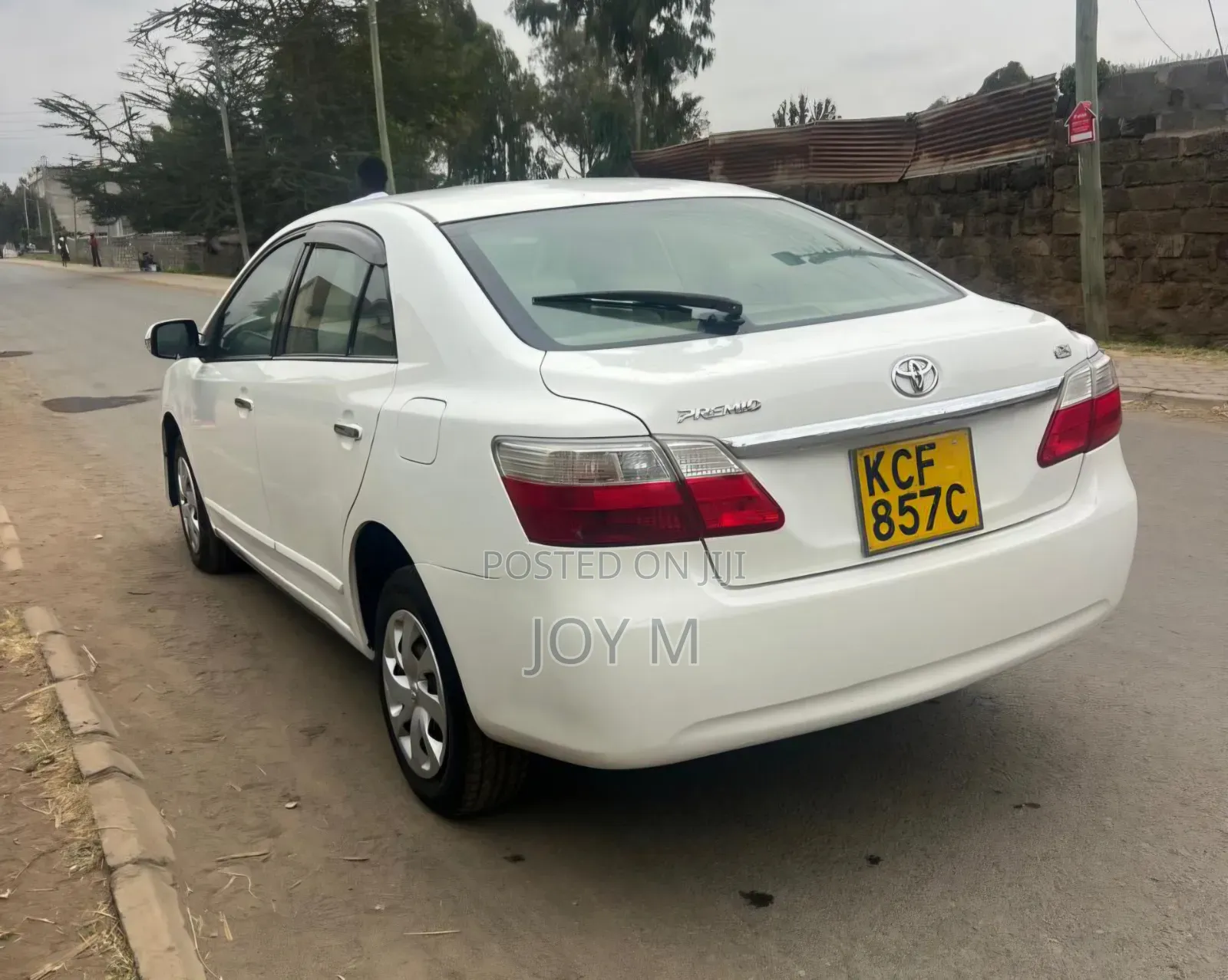 Toyota Premio 2012 White