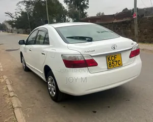Toyota Premio 2012 White