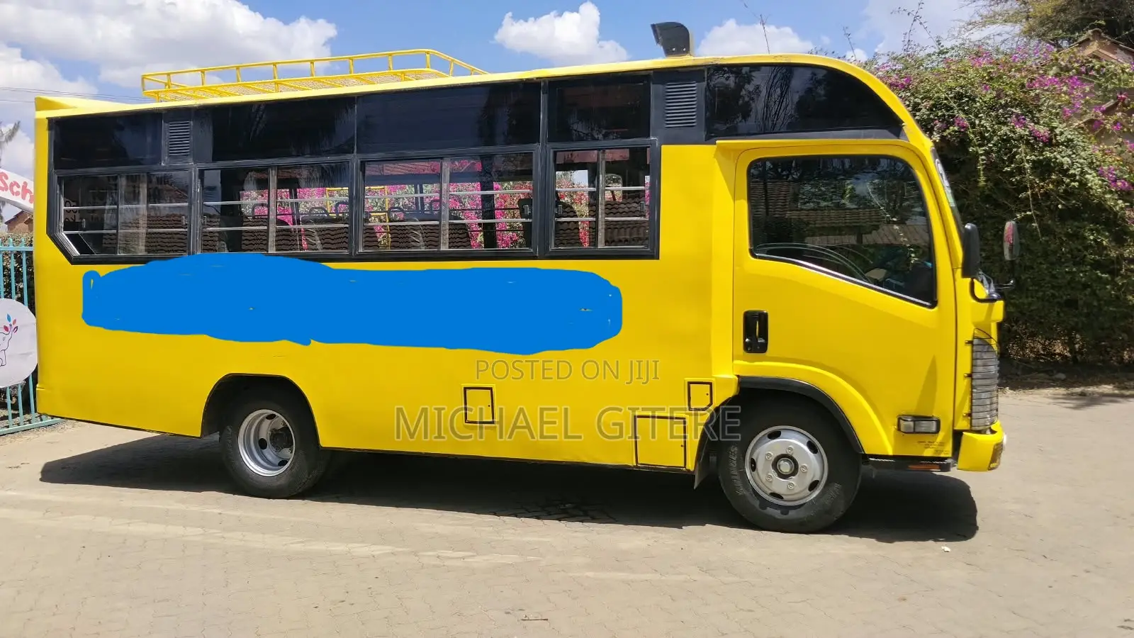 Isuzu NMR 2024 Yellow