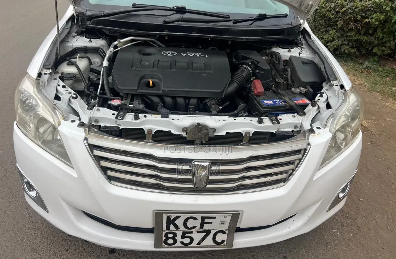 Toyota Premio 2012 White