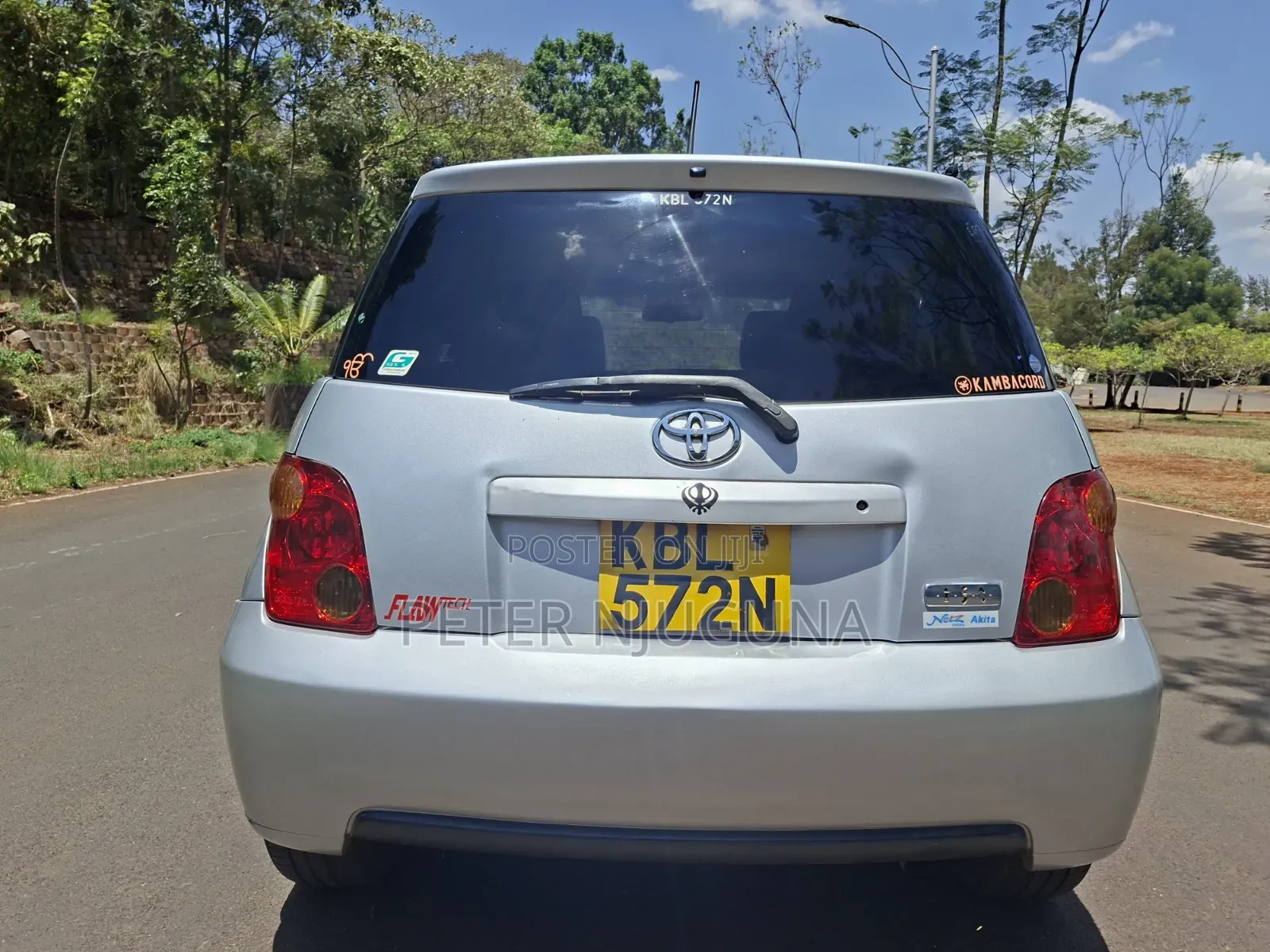 Toyota IST 2004 Silver