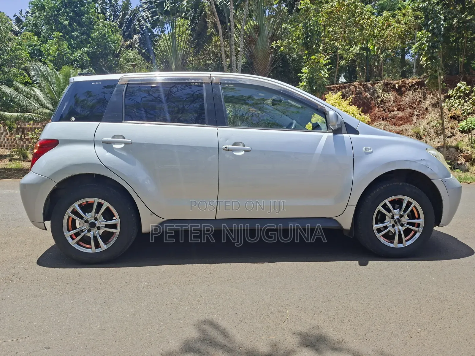 Toyota IST 2004 Silver
