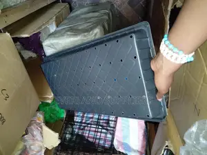 Hydroponic Trays for Seed Germination - With Holes