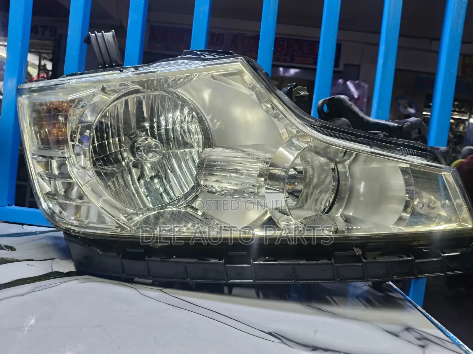 Honda Stepwagon Headlight