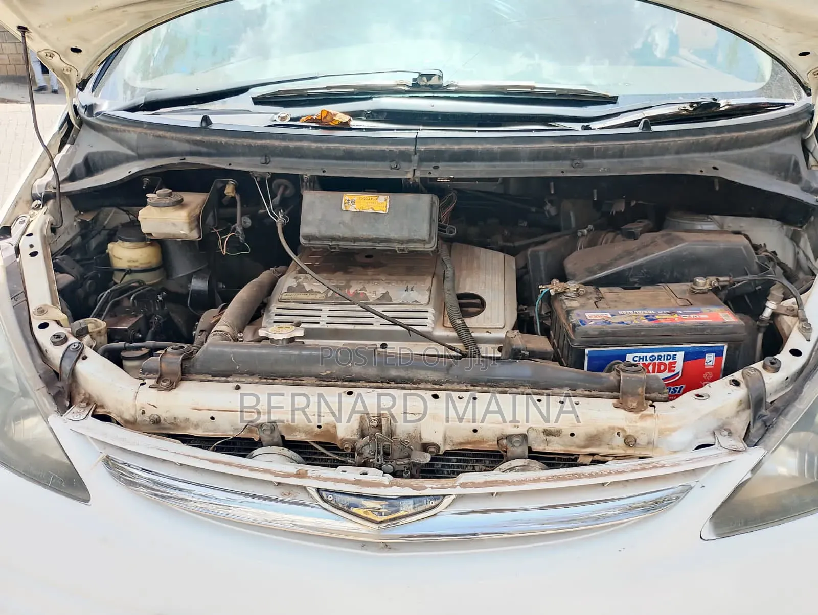 Toyota Estima 2012 White
