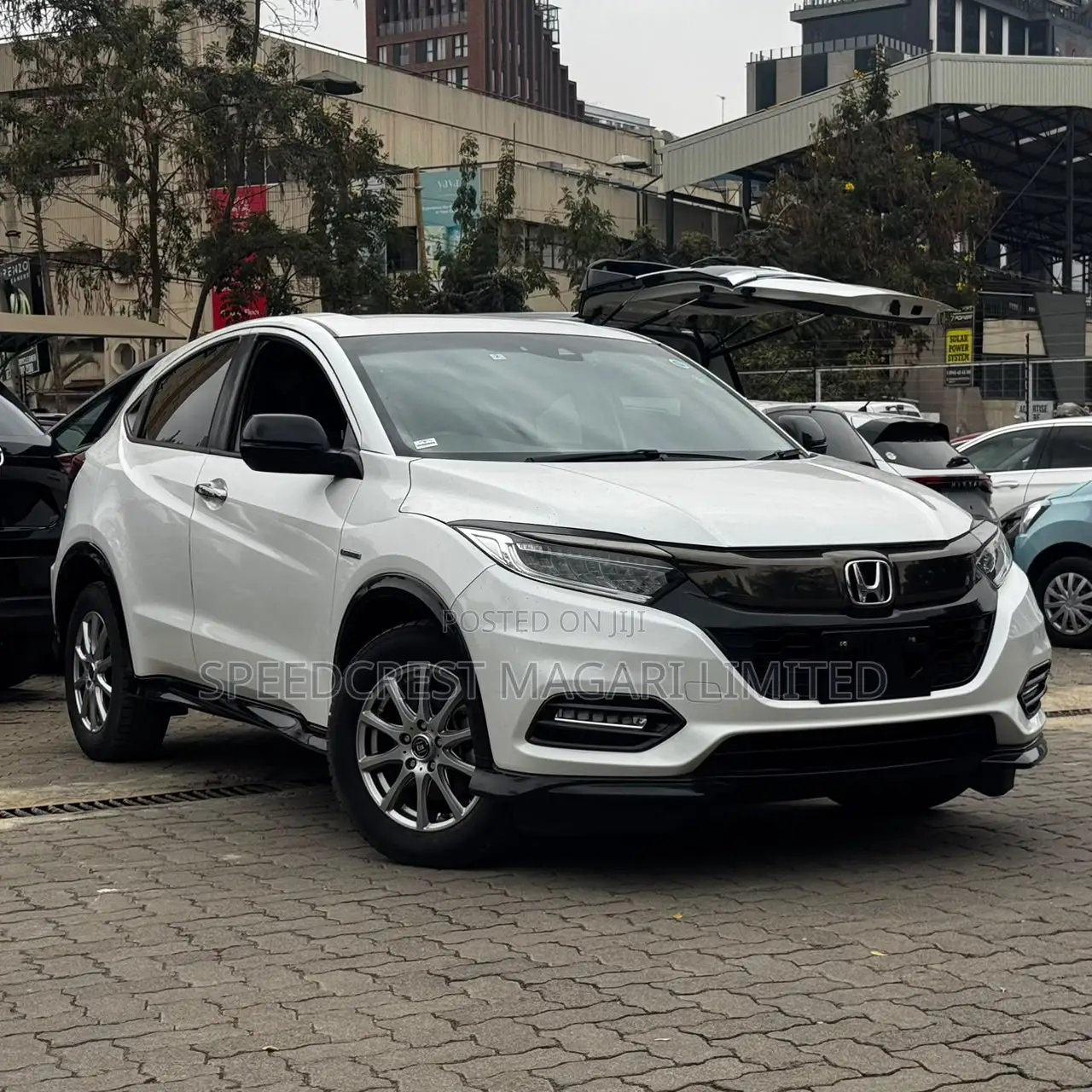 Honda Vezel 1.5 2WD 2020 White