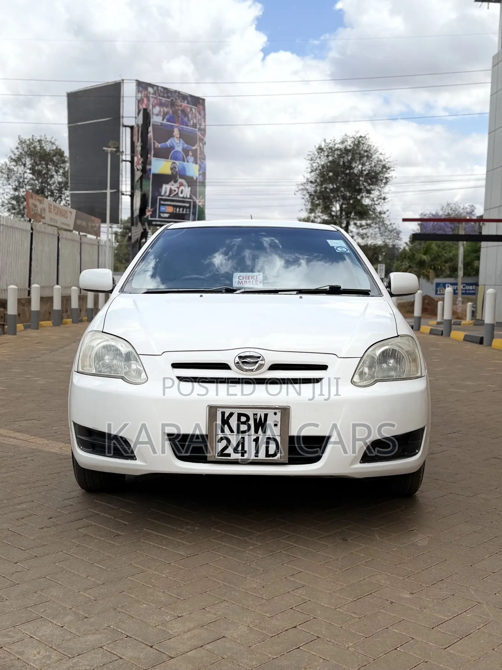 Toyota Corolla RunX 2006 White