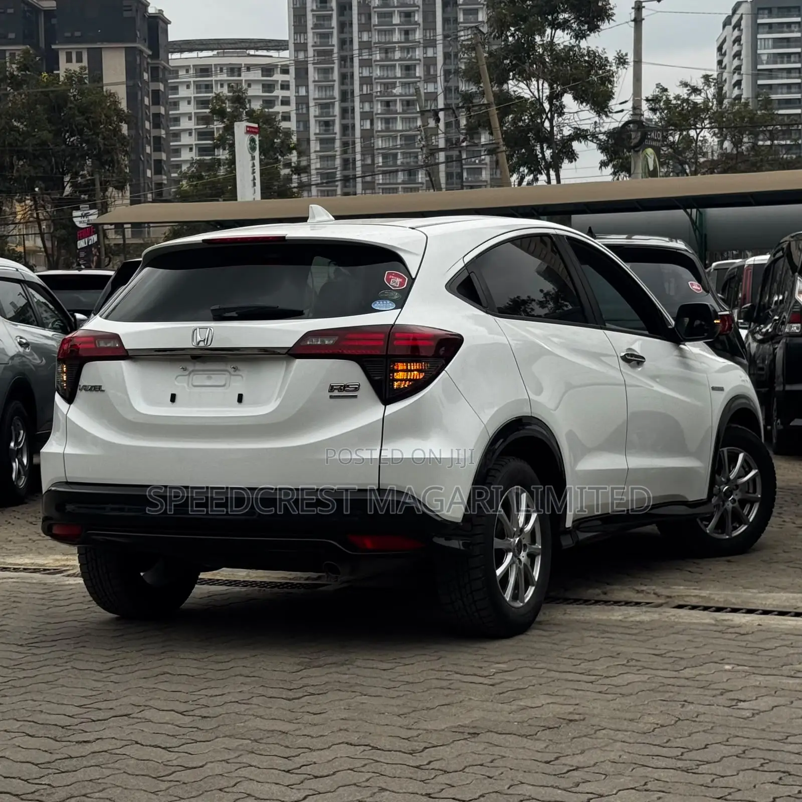 Honda Vezel 1.5 2WD 2020 White