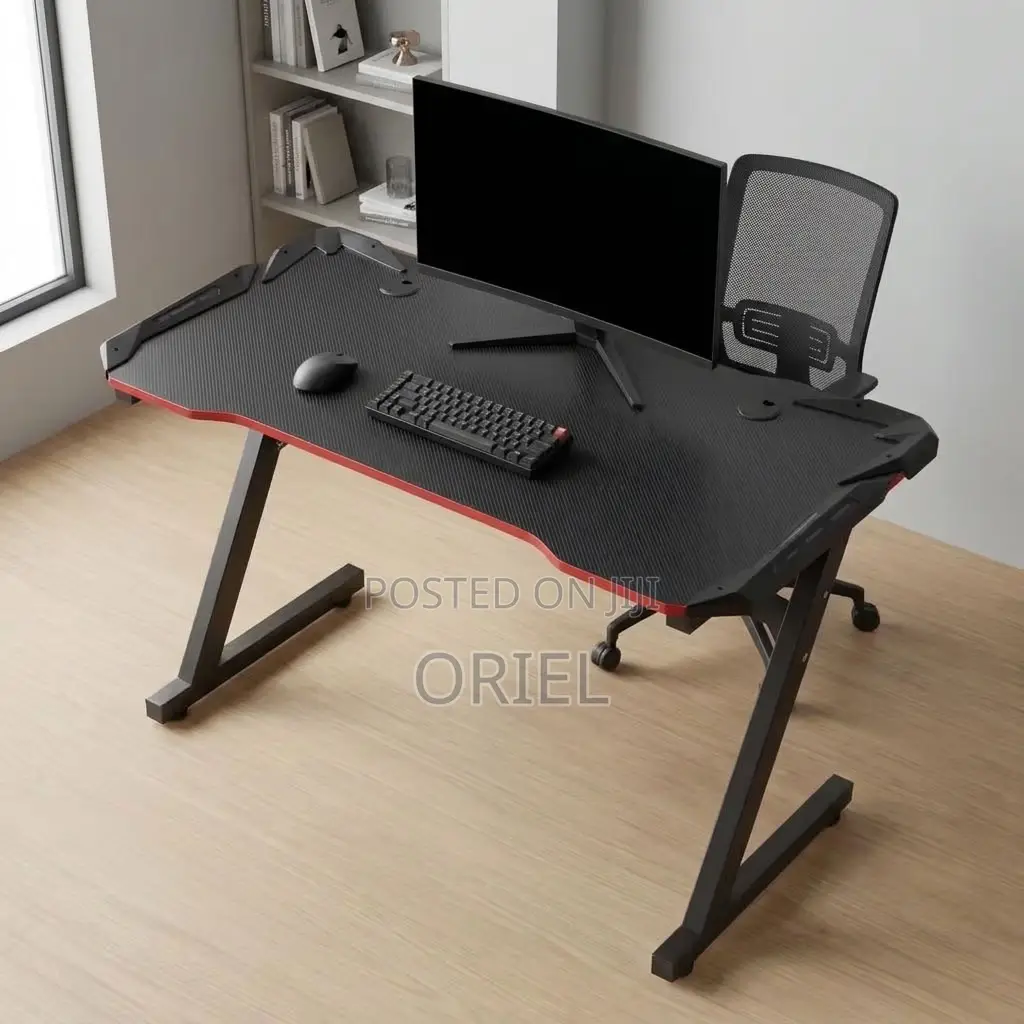 Office Desk : Black Computer Gaming Workstation