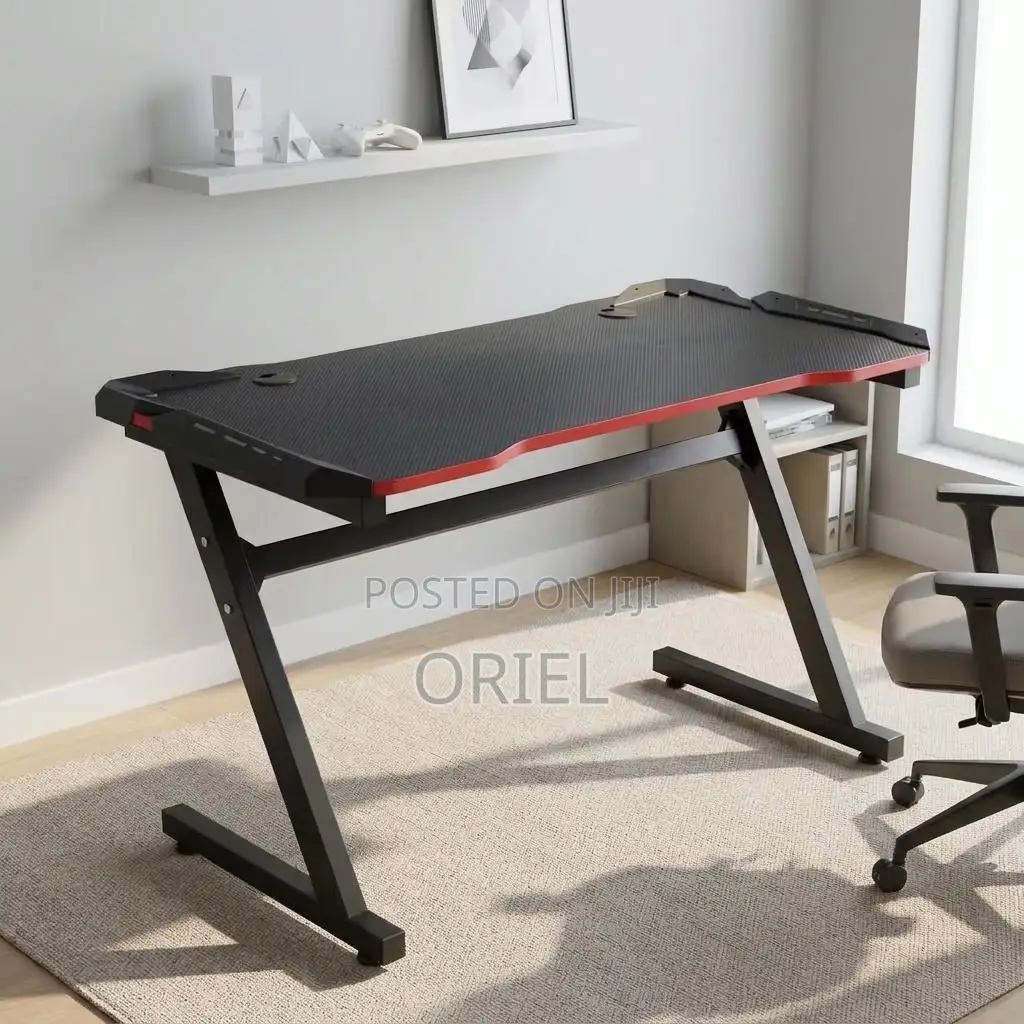 Office Desk : Black Computer Gaming Workstation