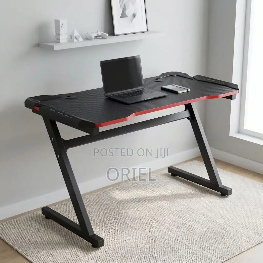 Office Desk : Black Computer Gaming Workstation
