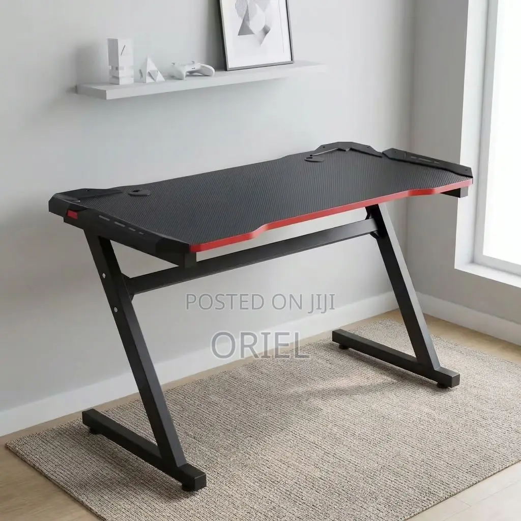 Office Desk : Black Computer Gaming Workstation
