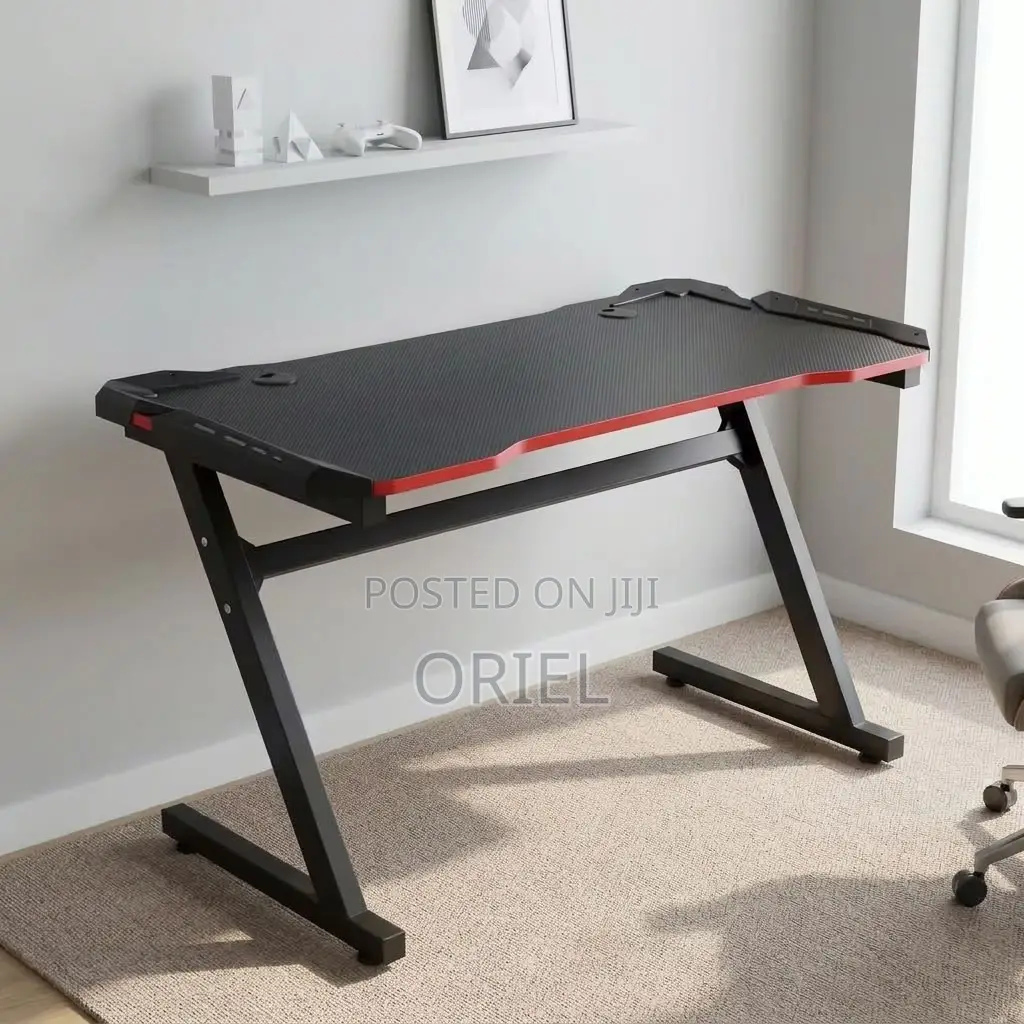 Office Desk : Black Computer Gaming Workstation