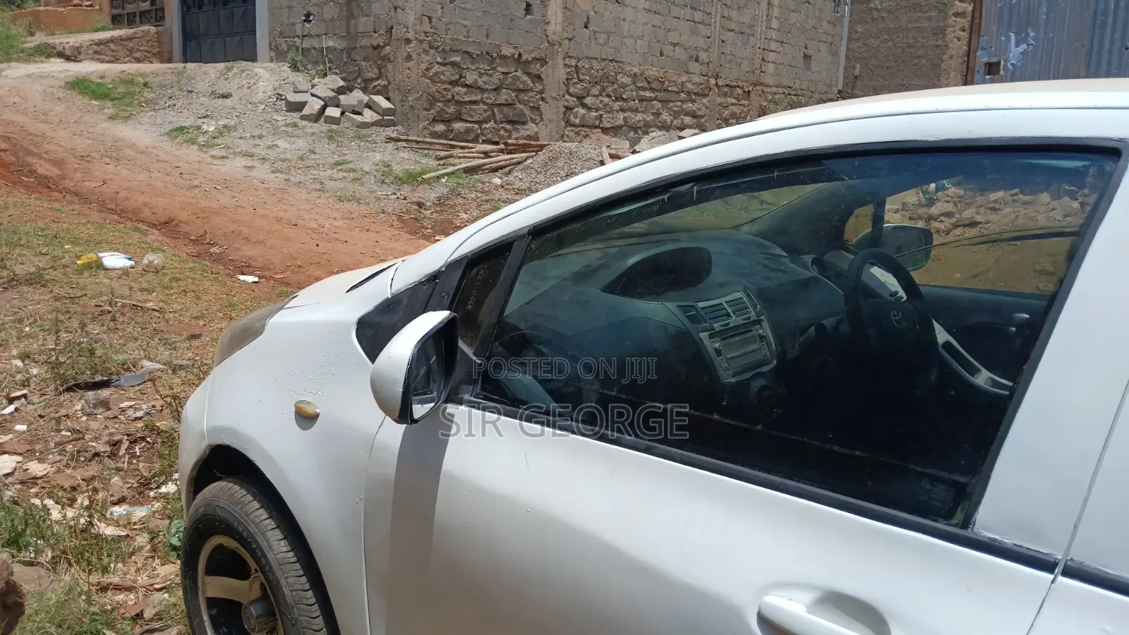 Toyota IST 2003 White