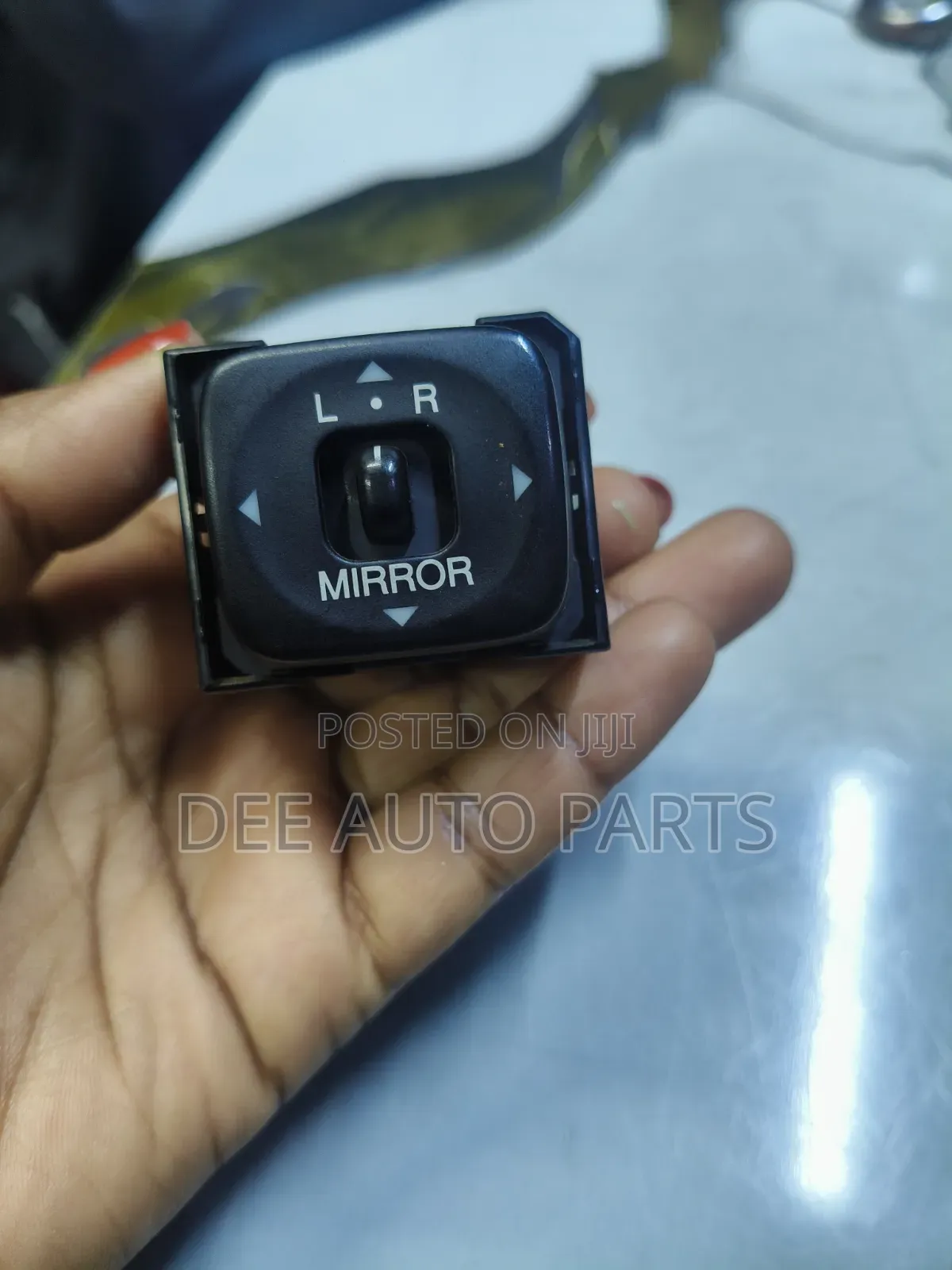 Side Mirror Controller V8/Landcruiser Prado