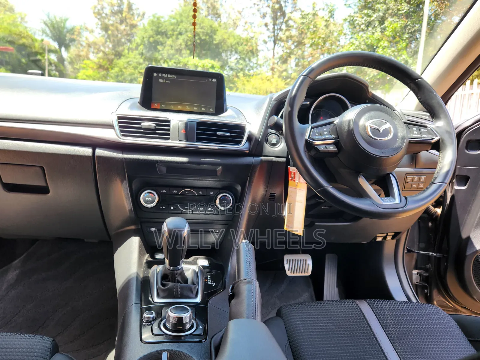 Mazda Axela 2019 Gray