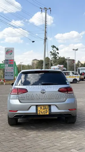 Volkswagen Golf 2017 Gray
